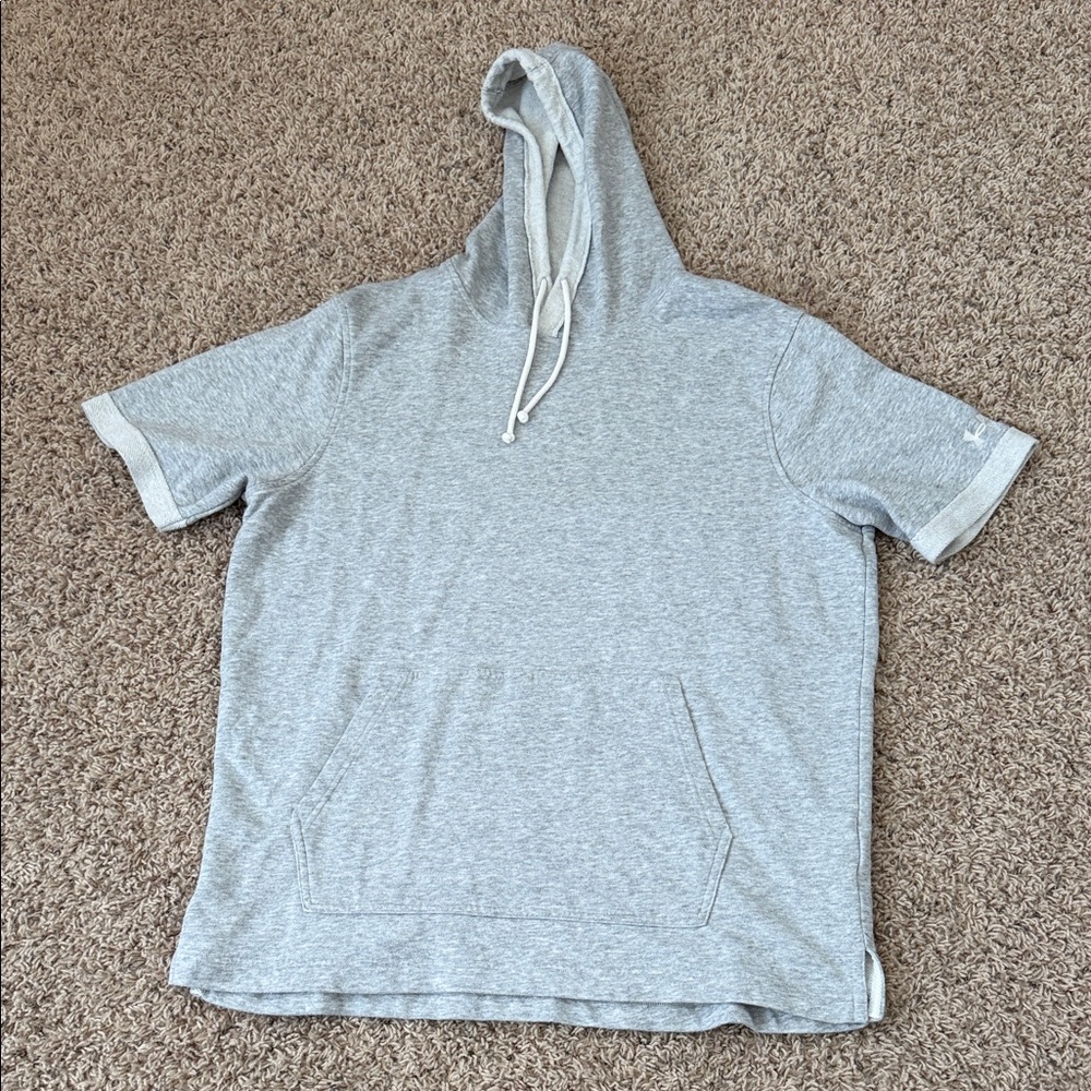 Under Armour Light Gray Short Sleeve Hoodie Tee